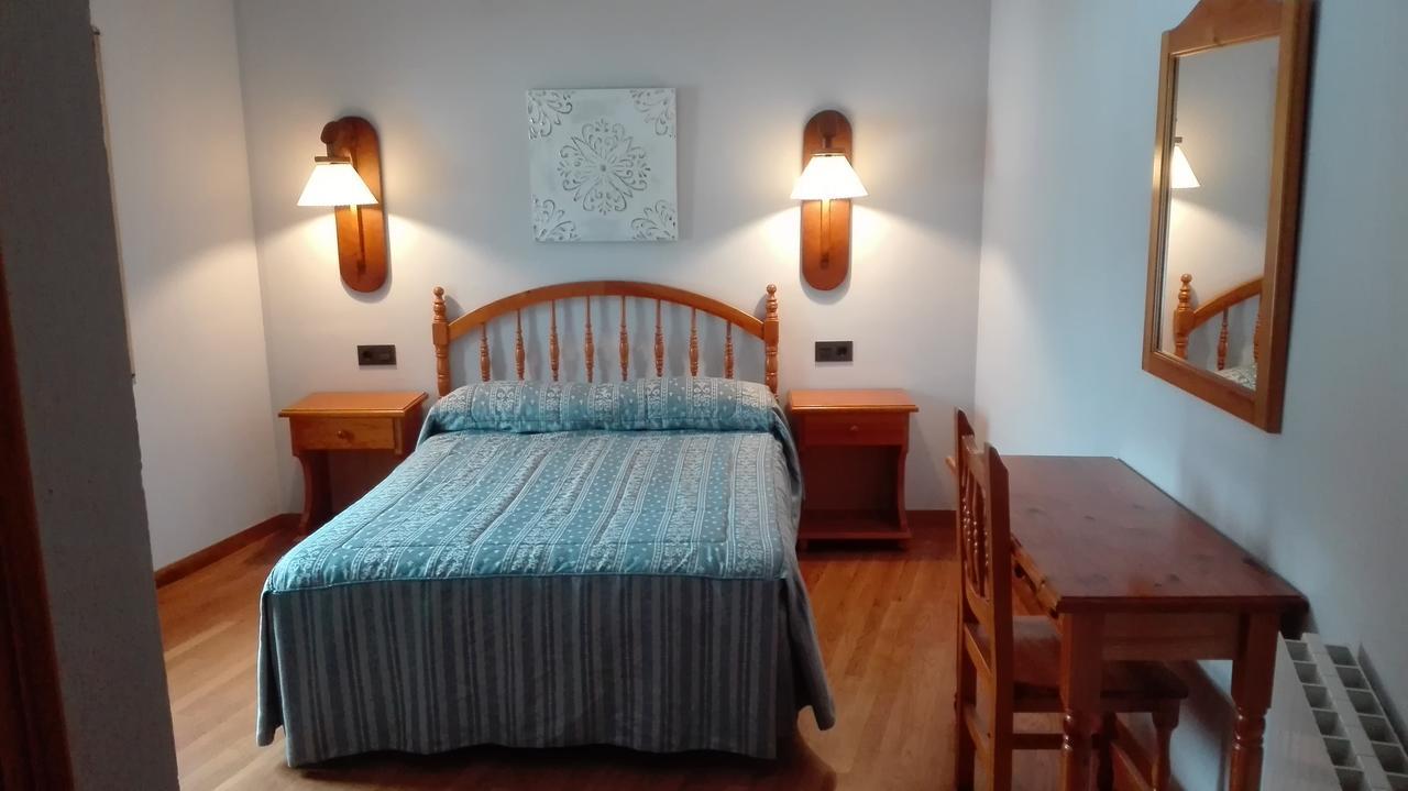 Hotel Las Nieves Linás de Broto Zewnętrze zdjęcie