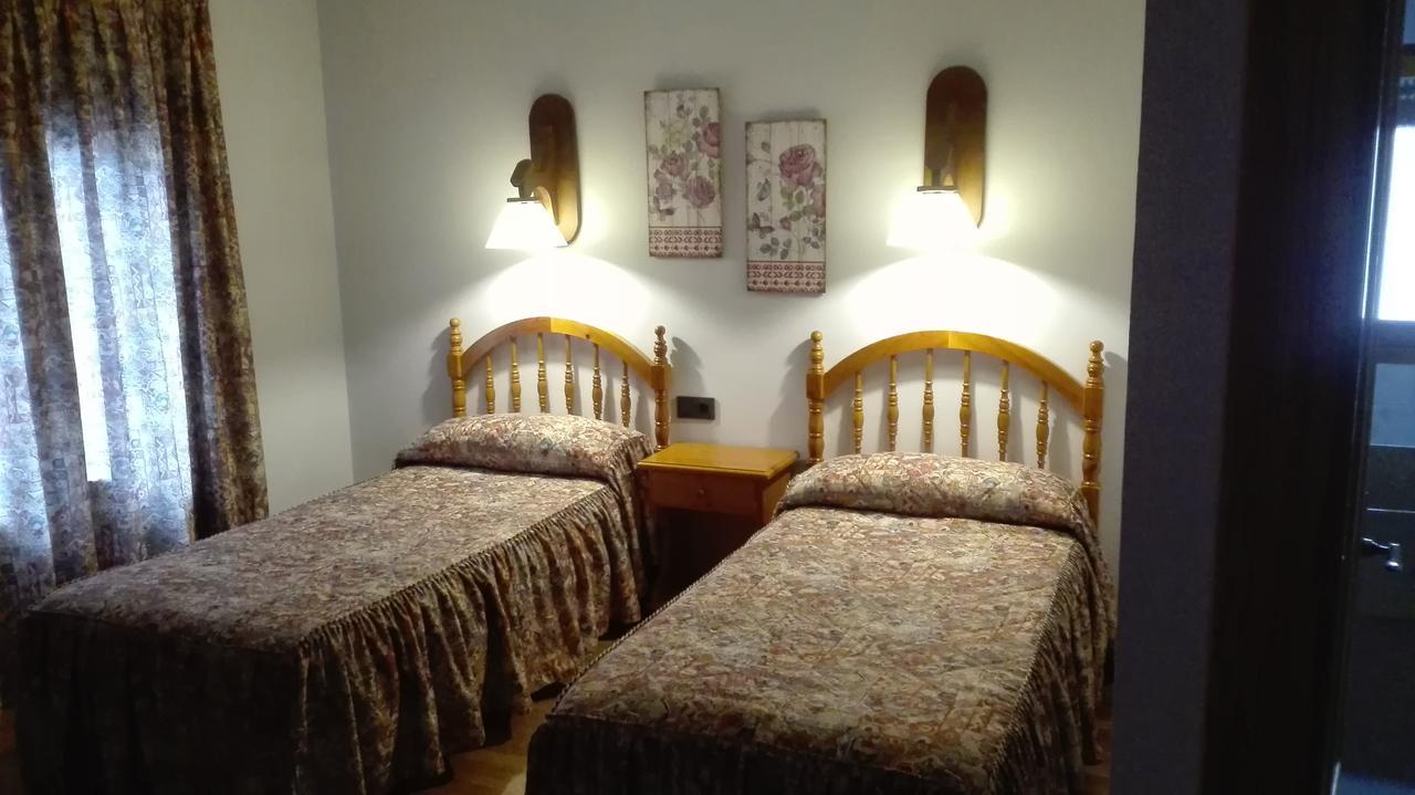 Hotel Las Nieves Linás de Broto Zewnętrze zdjęcie