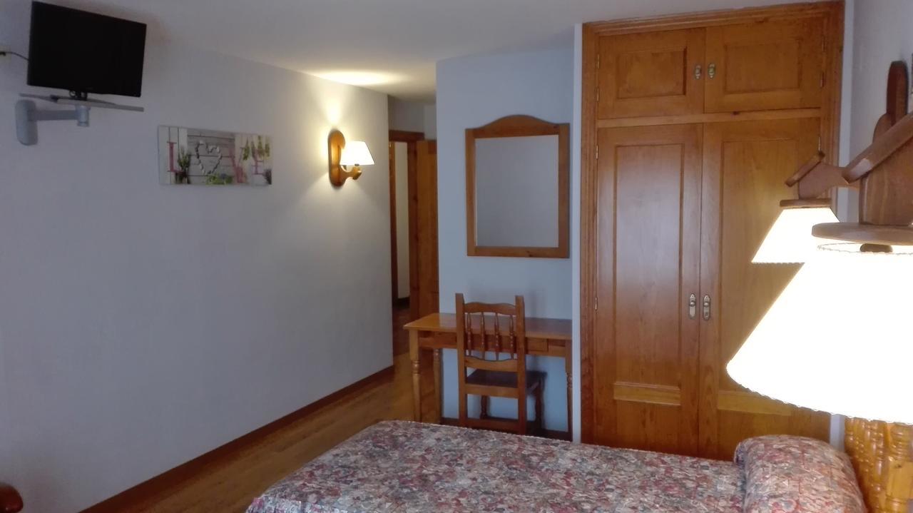 Hotel Las Nieves Linás de Broto Zewnętrze zdjęcie