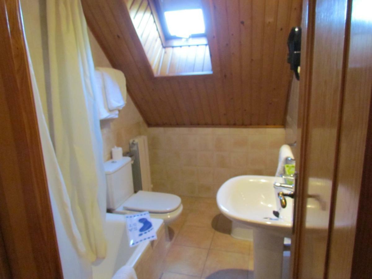 Hotel Las Nieves Linás de Broto Zewnętrze zdjęcie
