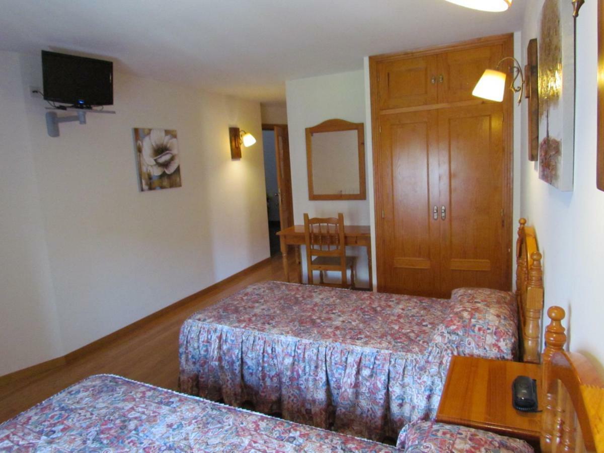 Hotel Las Nieves Linás de Broto Zewnętrze zdjęcie
